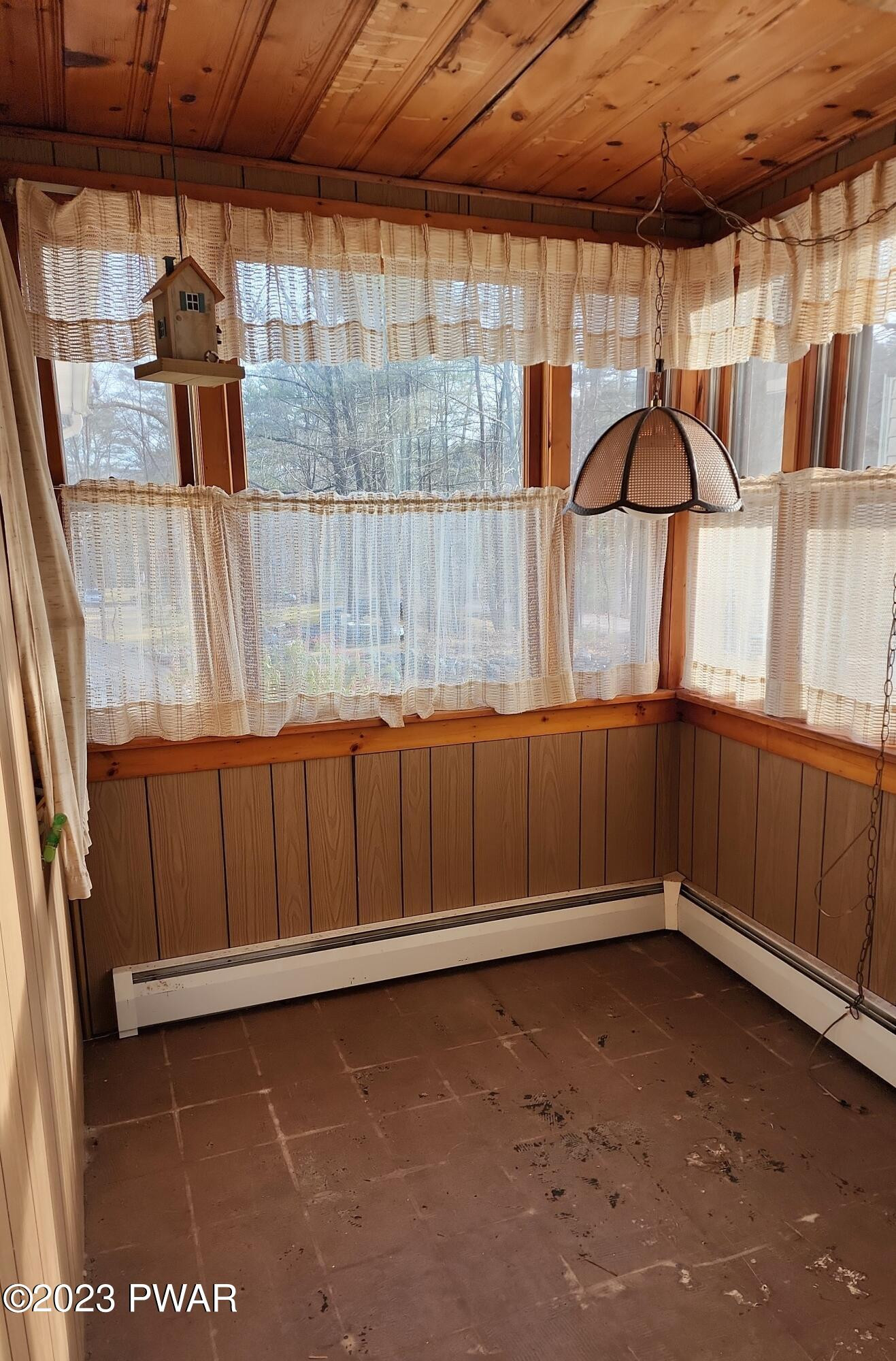 131 Hotel Road Hawley, PA 18428 - Photo 4 of 28 22