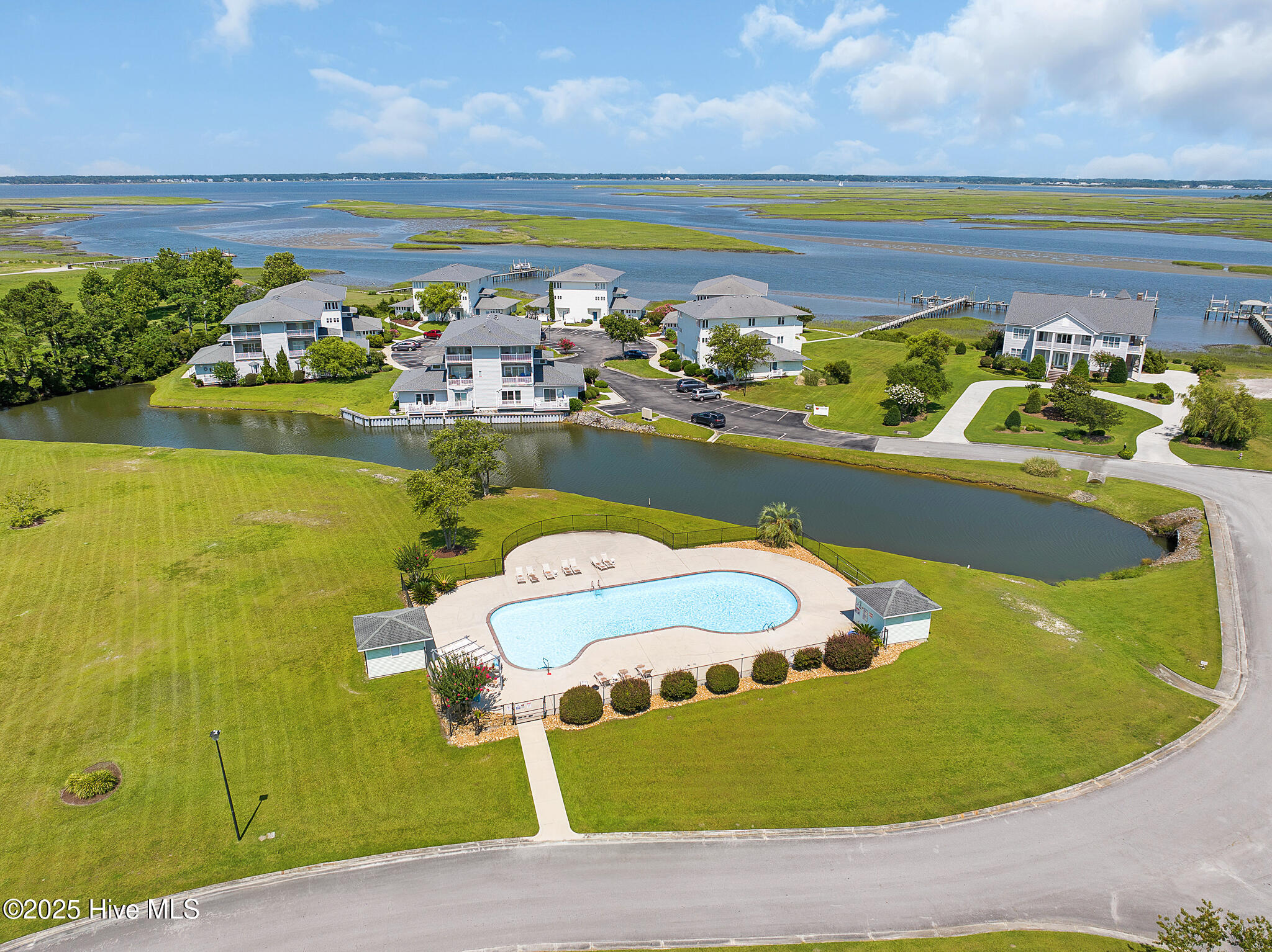 800 Country Club Road, Unit 33 HAYSTACKS Morehead City, NC 28557 - Photo 1 of 58 Community pool