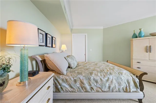 $30 | 4021 Gulf Shore Boulevard North, Unit 1804, Naples, FL 34103