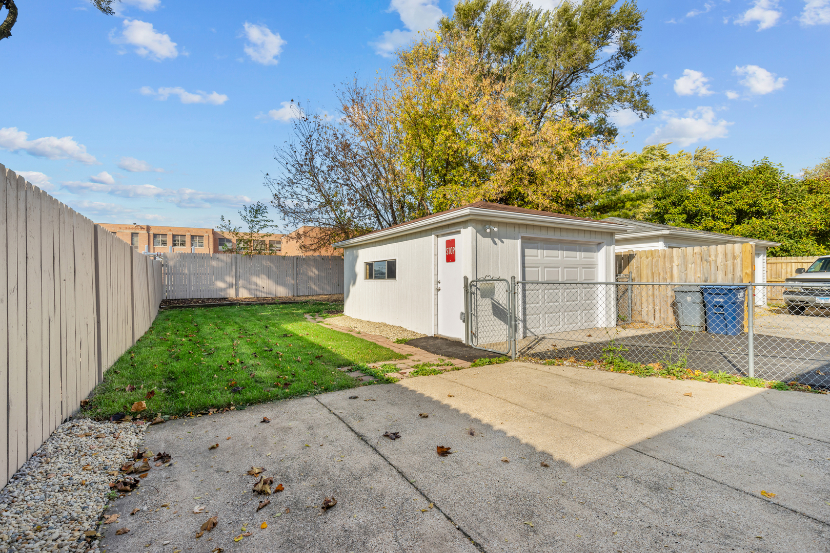 1830 White Street, Unit 1 Des Plaines, IL 60018 - Photo 16 of 20