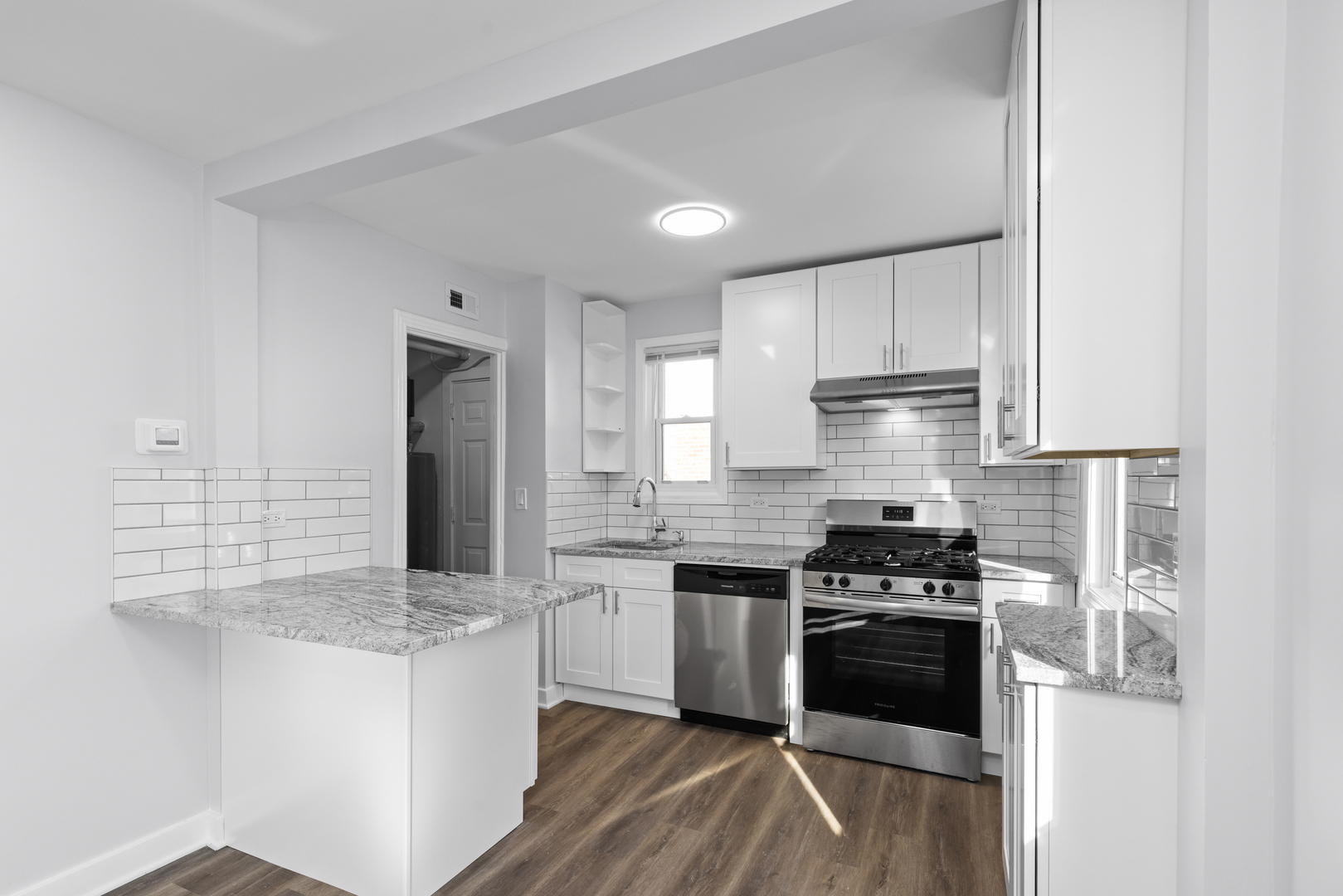 1830 White Street, Unit 1 Des Plaines, IL 60018 - Photo 2 of 20