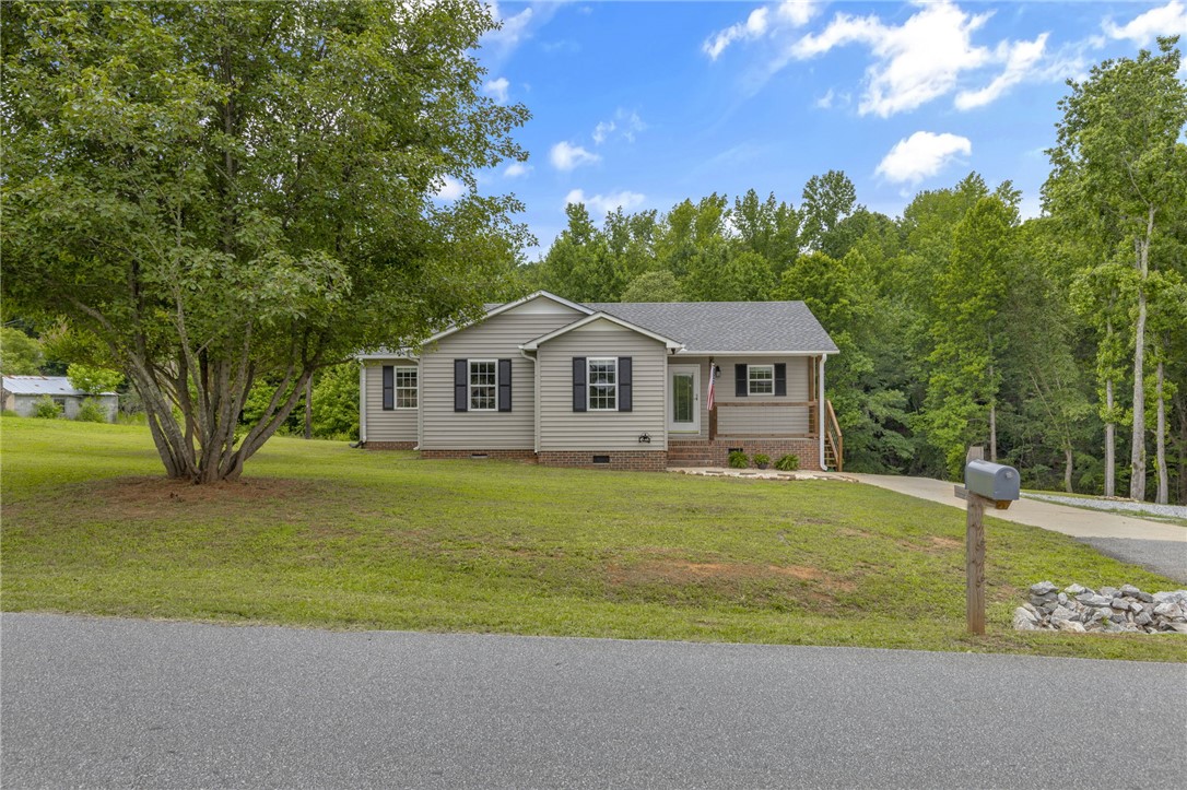 1330 Grove Road Anderson, SC 29621 - Photo 3 of 27