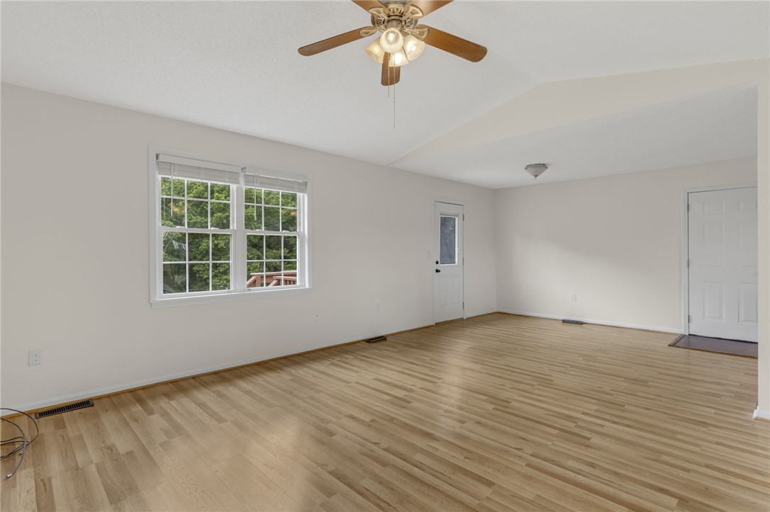 1330 Grove Road Anderson, SC 29621 - Photo 8 of 27