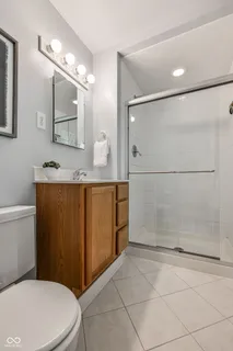 $465,000 | 7135 Huntington Road, Indianapolis, IN 46240