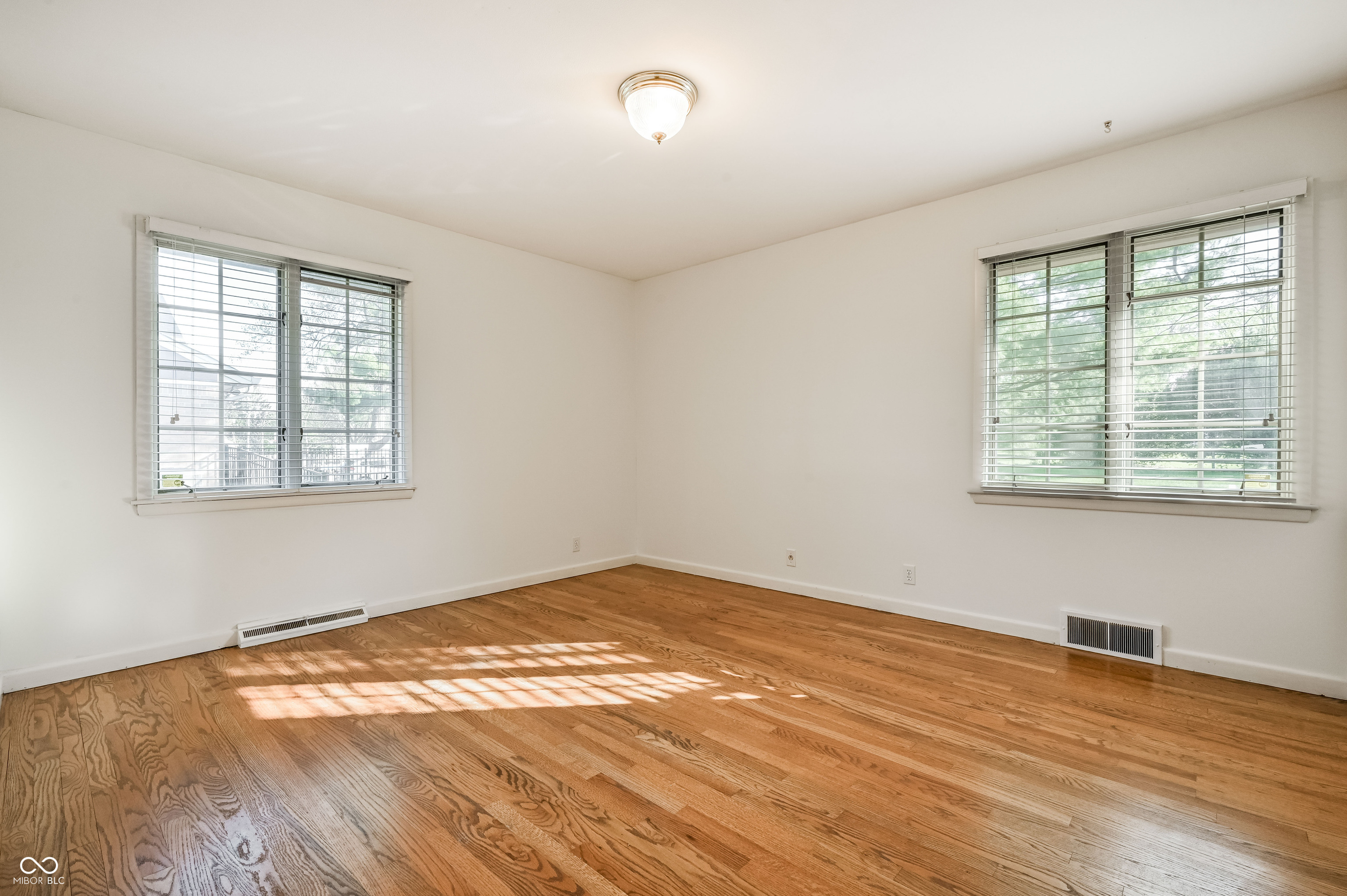 7135 Huntington Road Indianapolis, IN 46240 - Photo 15 of 25