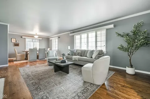 $465,000 | 7135 Huntington Road, Indianapolis, IN 46240