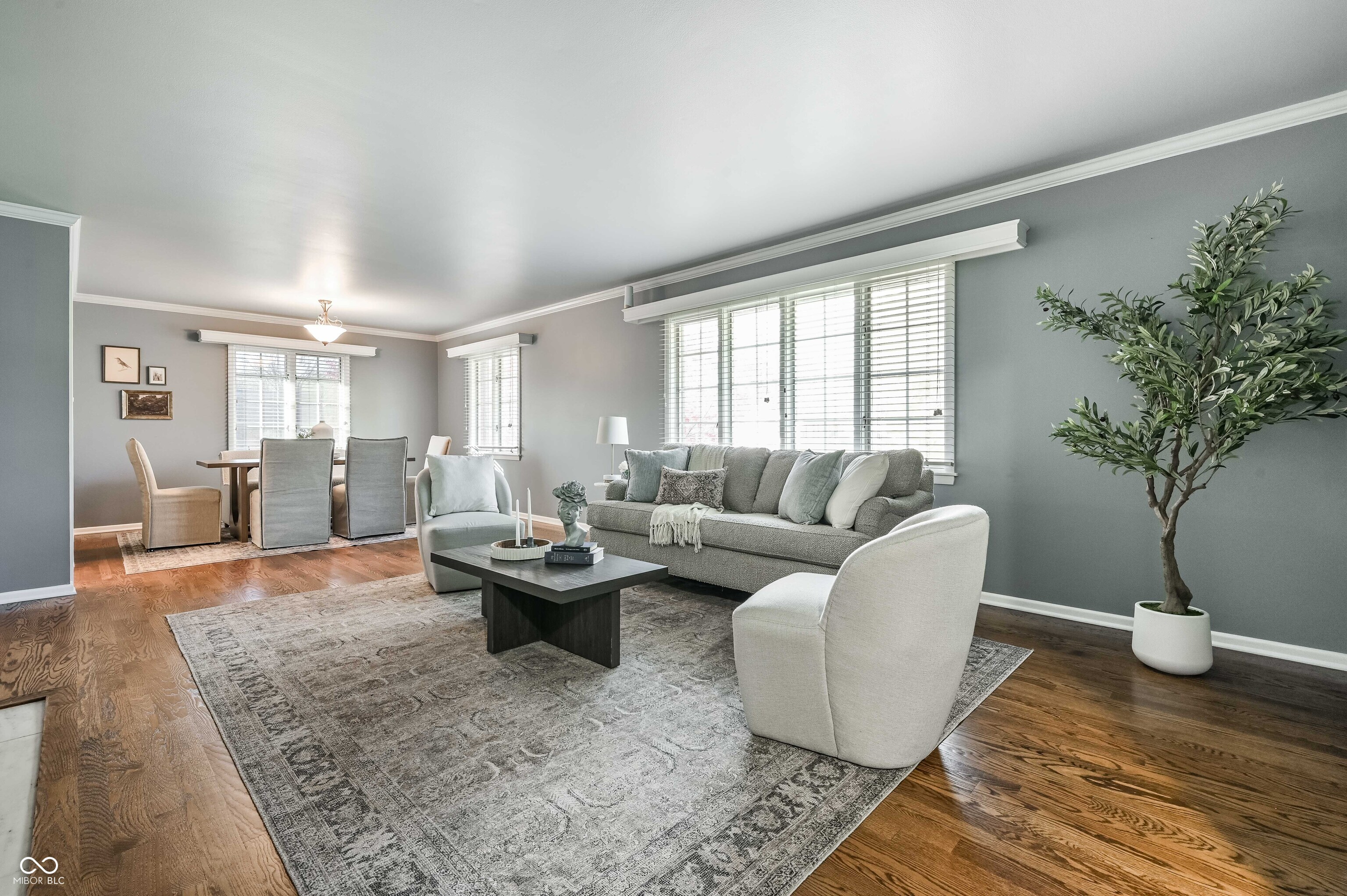 7135 Huntington Road Indianapolis, IN 46240 - Photo 2 of 25