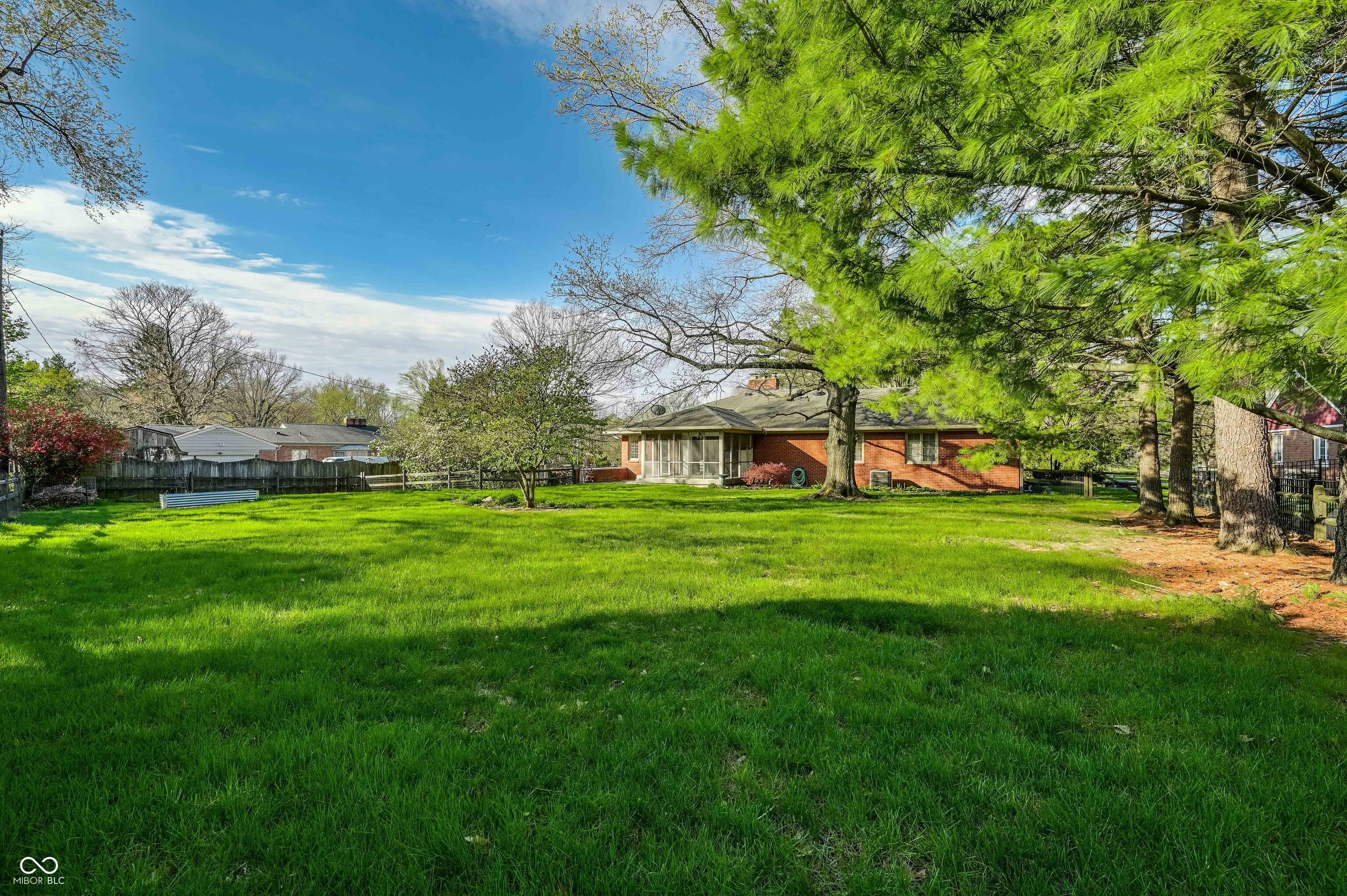 7135 Huntington Road Indianapolis, IN 46240 - Photo 22 of 25