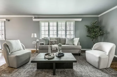 $465,000 | 7135 Huntington Road, Indianapolis, IN 46240