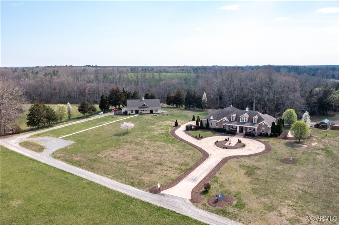 18185 Narrow Path Trail Doswell, VA 23047 - Photo 41 of 48 swimming pool table and chairs in the patio