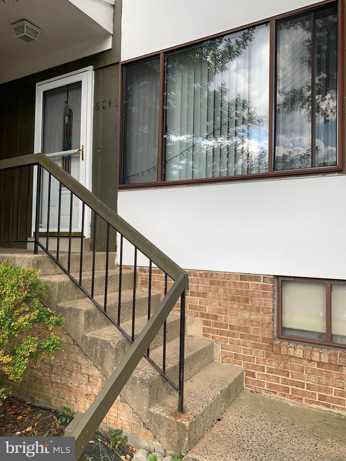 6846 Clowser Court Springfield, VA 22150 - Photo 1 of 3