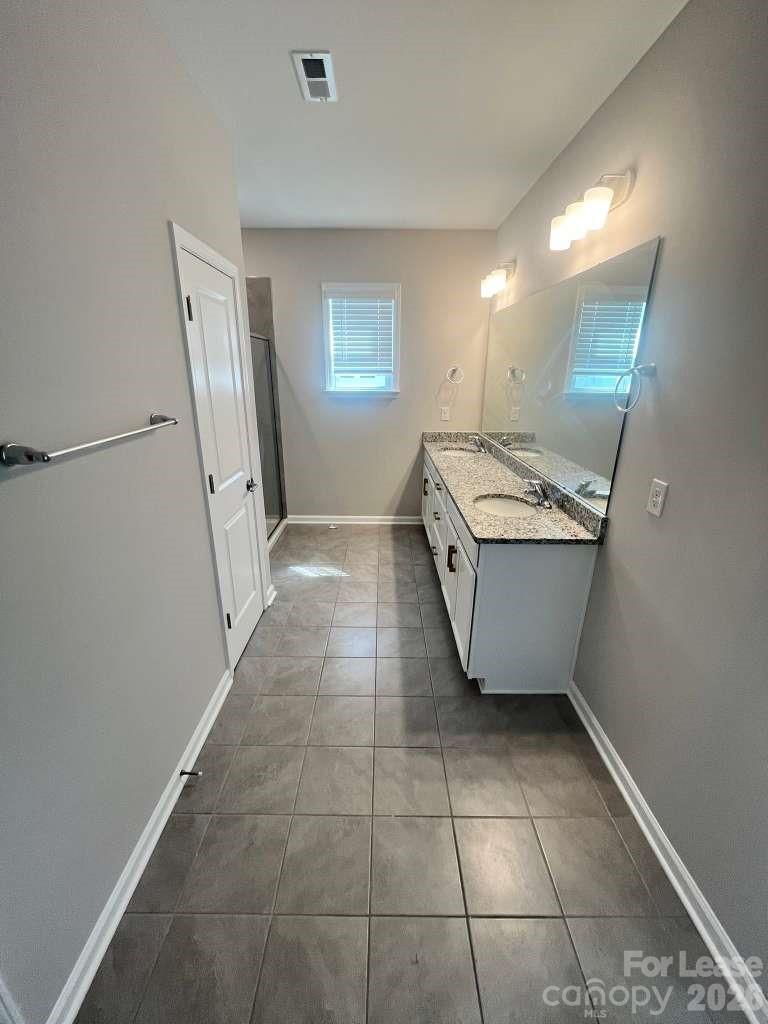 5714 Rivulet Way Charlotte, NC 28215 - Photo 10 of 29