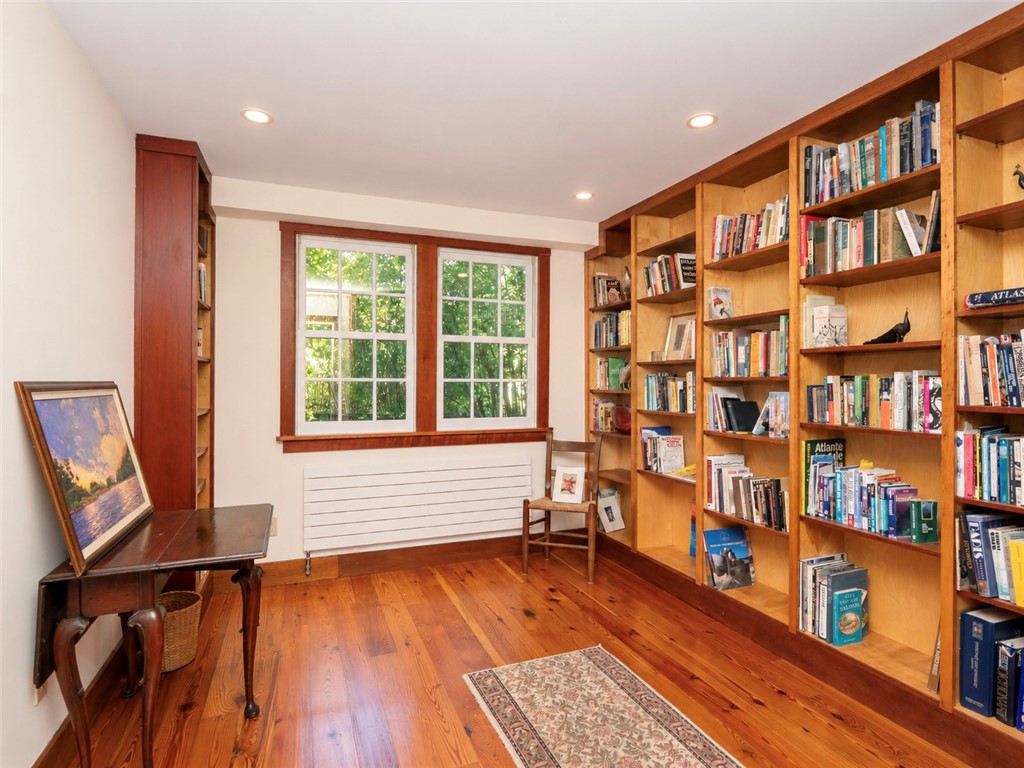 210 Ferry Road North Kingstown, RI 02874 - Photo 12 of 35 Gallery Image 12