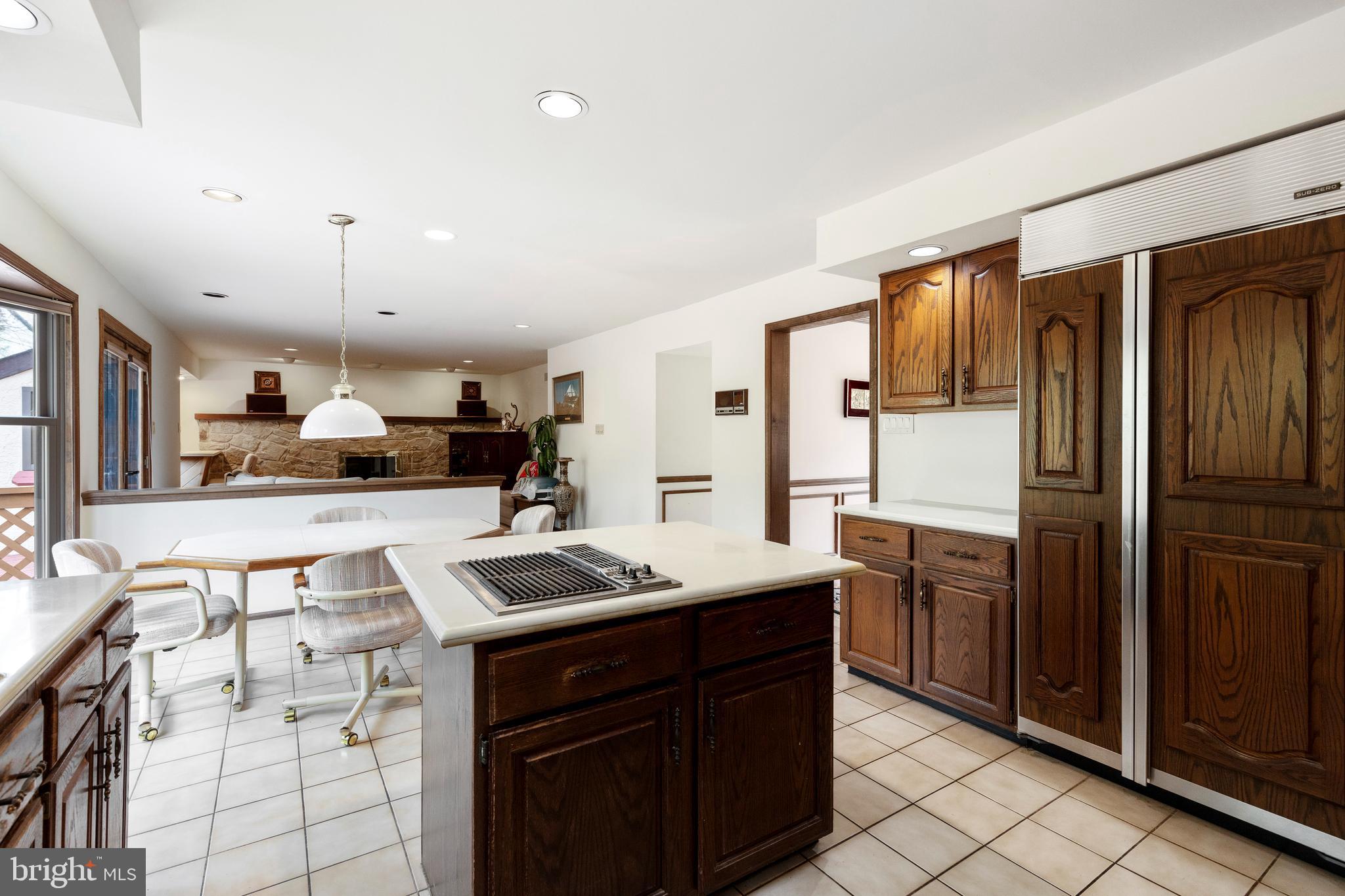 1832 Melmar Road Huntingdon Valley, PA 19006 - Photo 14 of 48