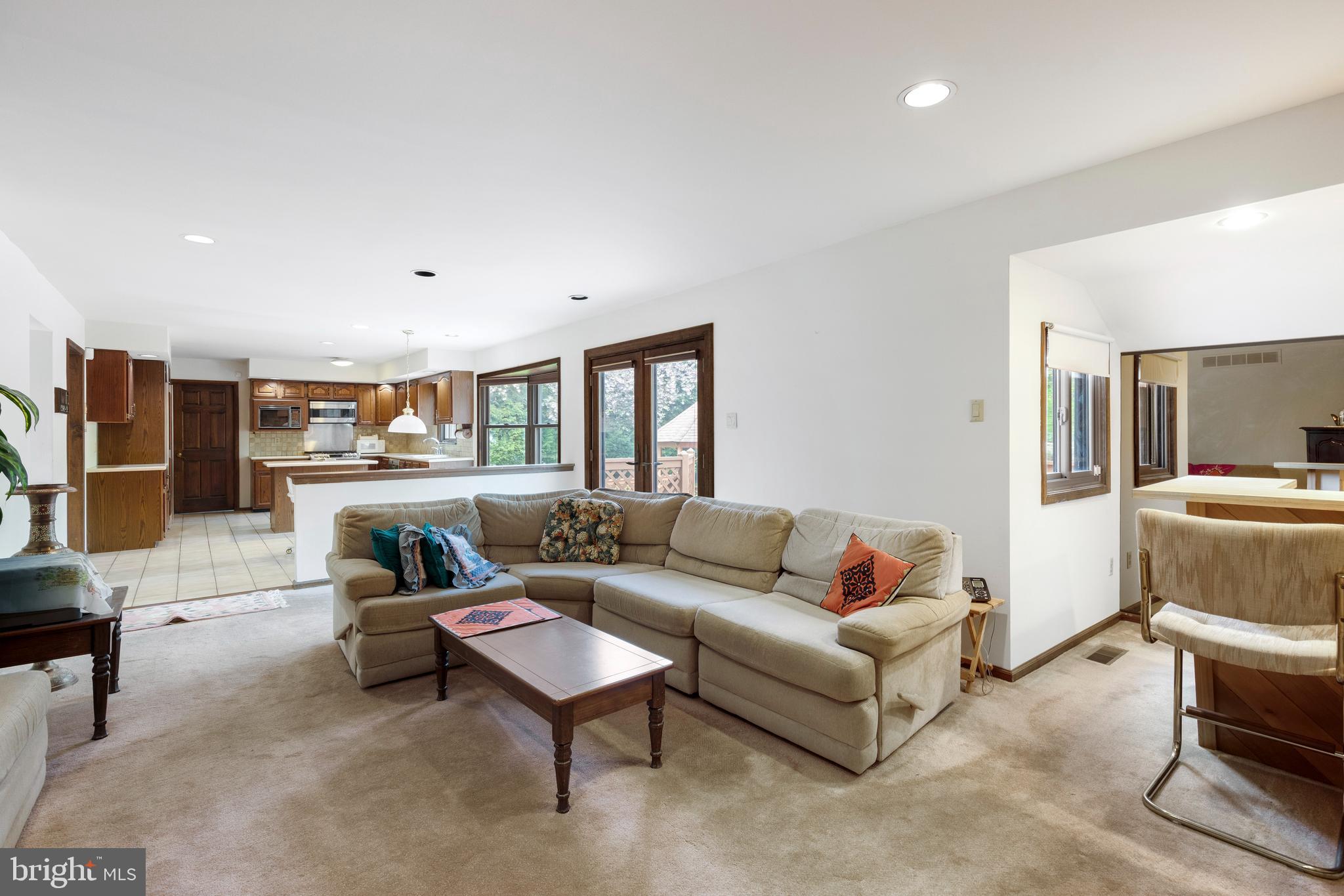 1832 Melmar Road Huntingdon Valley, PA 19006 - Photo 15 of 48