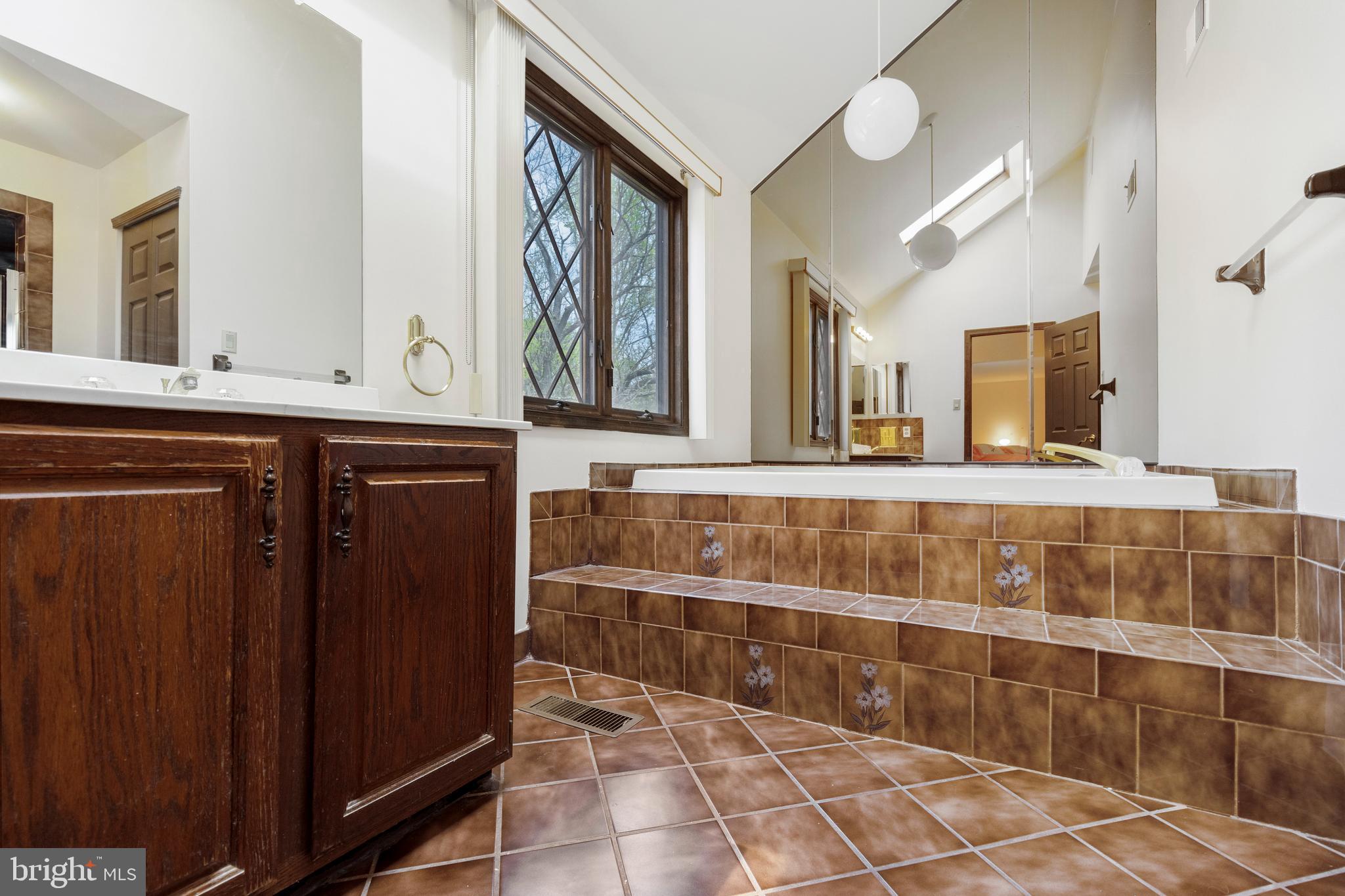 1832 Melmar Road Huntingdon Valley, PA 19006 - Photo 23 of 48