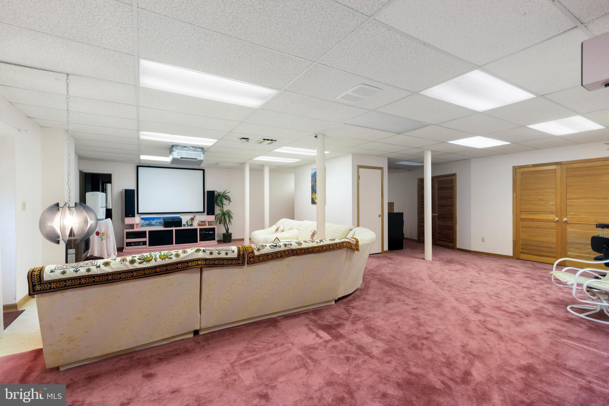 1832 Melmar Road Huntingdon Valley, PA 19006 - Photo 37 of 48