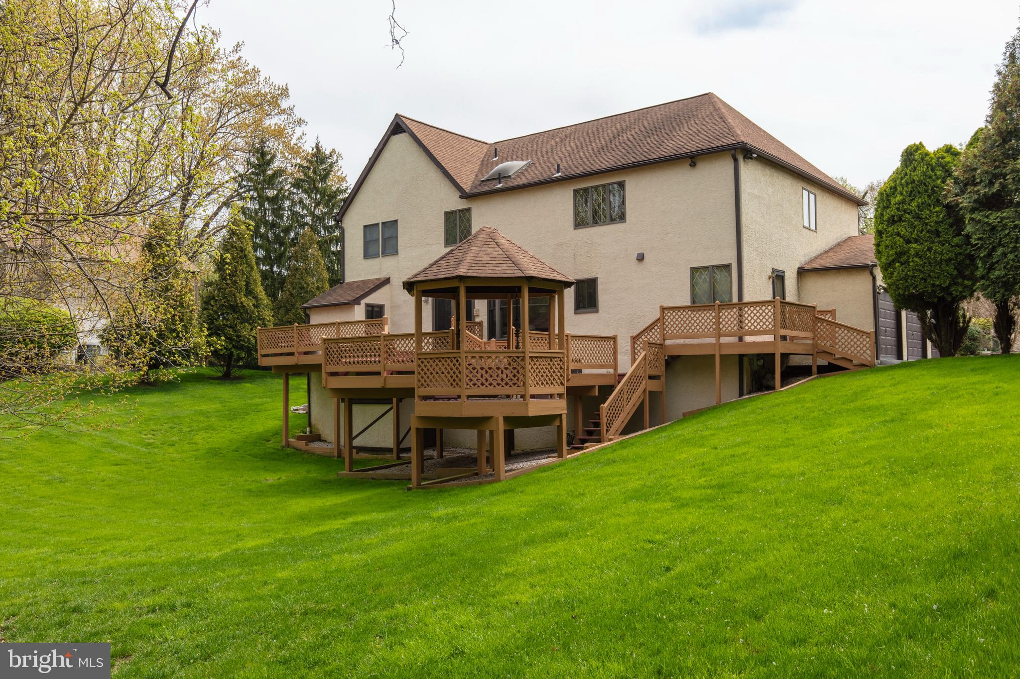 1832 Melmar Road Huntingdon Valley, PA 19006 - Photo 41 of 48