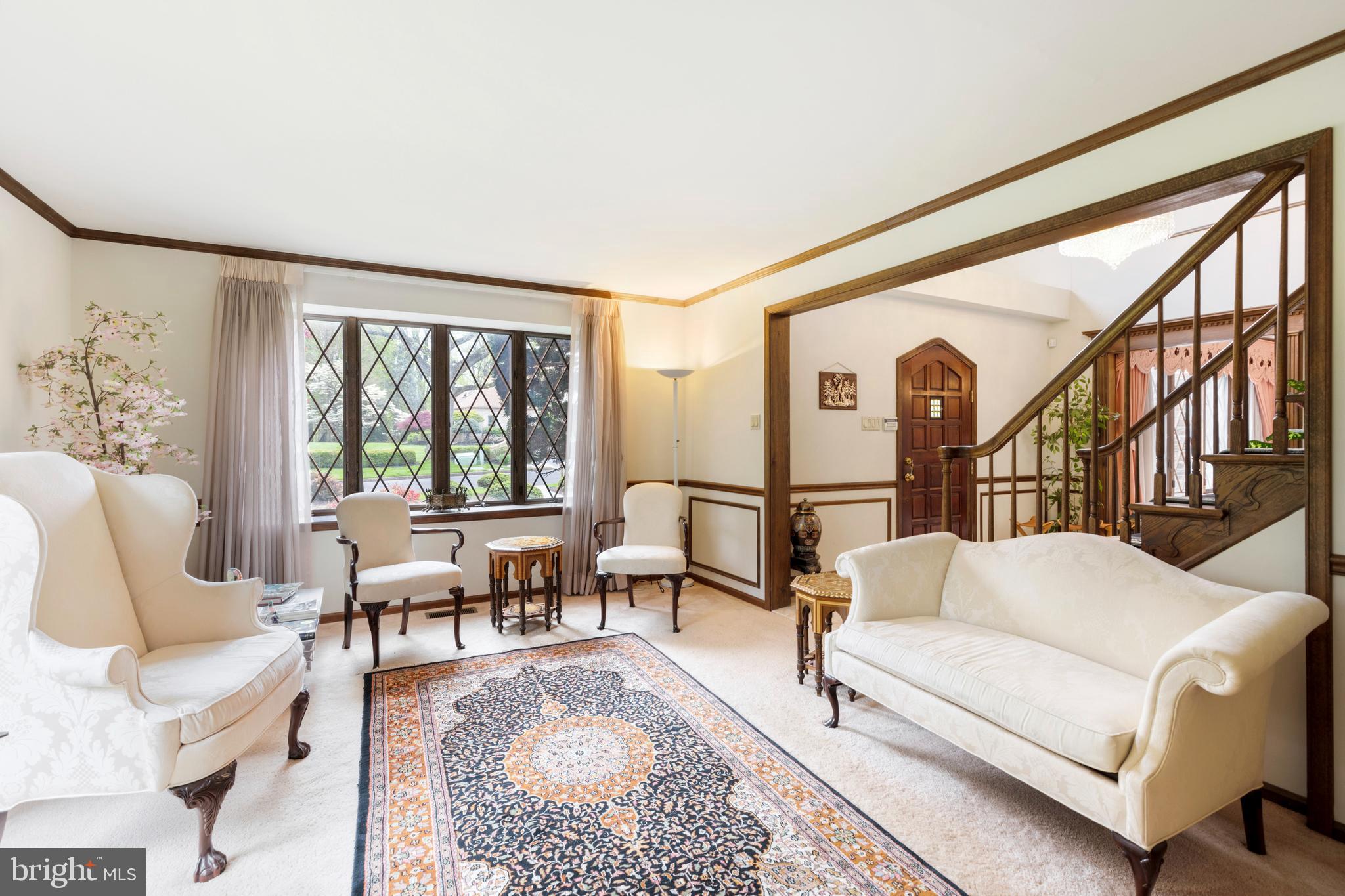 1832 Melmar Road Huntingdon Valley, PA 19006 - Photo 5 of 48