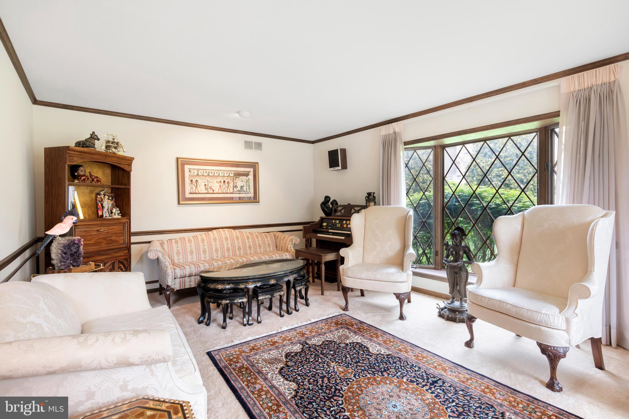 1832 Melmar Road Huntingdon Valley, PA 19006 - Photo 6 of 48