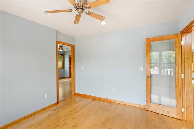 a view of an empty room and window