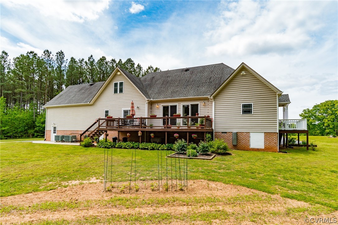 11225 Colemans Lake Road Ford, VA 23850 - Photo 8 of 46