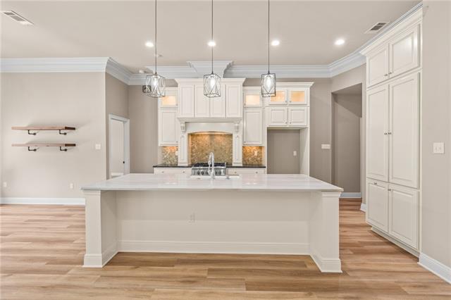 905 Nelson Street Mandeville, LA 70448 - Photo 17 of 38
