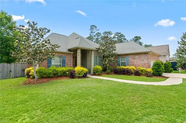 $455,000 | 905 Nelson Street, Mandeville, LA 70448