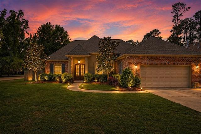 905 Nelson Street Mandeville, LA 70448 - Photo 4 of 38