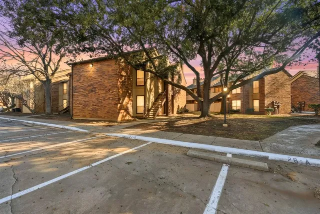 $150,000 | 2105 Calico Lane, Unit 2714, Arlington, TX 76011