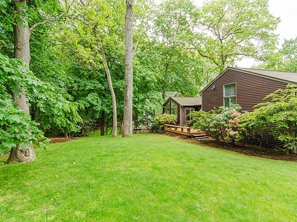 39 Longwell Road Newton, MA 02462 - Photo 16 of 18