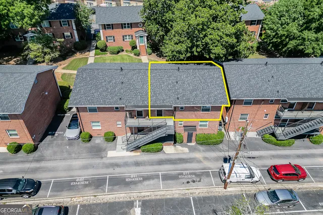 $1,595 | 4282 Roswell Road, Unit D2, Atlanta, GA 30342