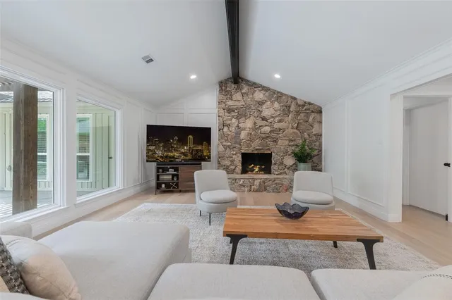 $1,100,000 | 6606 Regalbluff Drive, Dallas, TX 75248