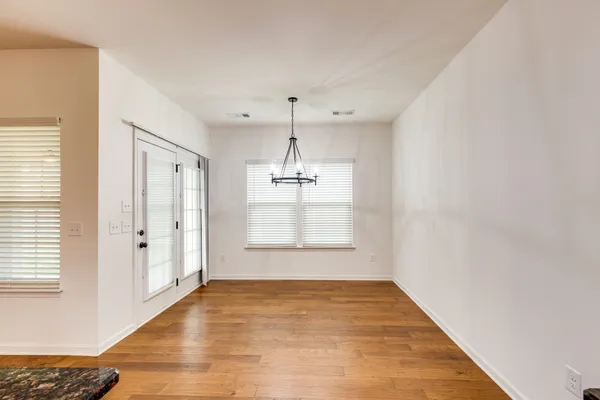 $2,950 | 106 Shanache Drive, Spring Hill, TN 37174