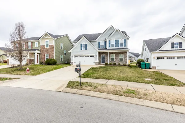 $2,950 | 106 Shanache Drive, Spring Hill, TN 37174