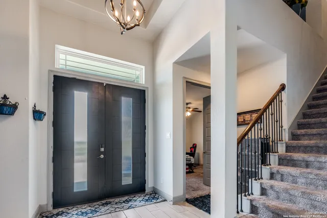$949,990 | 8207 Garden Arbor, San Antonio, TX 78266