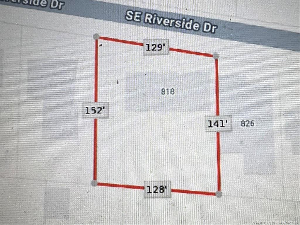 818 Southeast Riverside Drive Stuart, FL 34994 - Photo 2 of 5