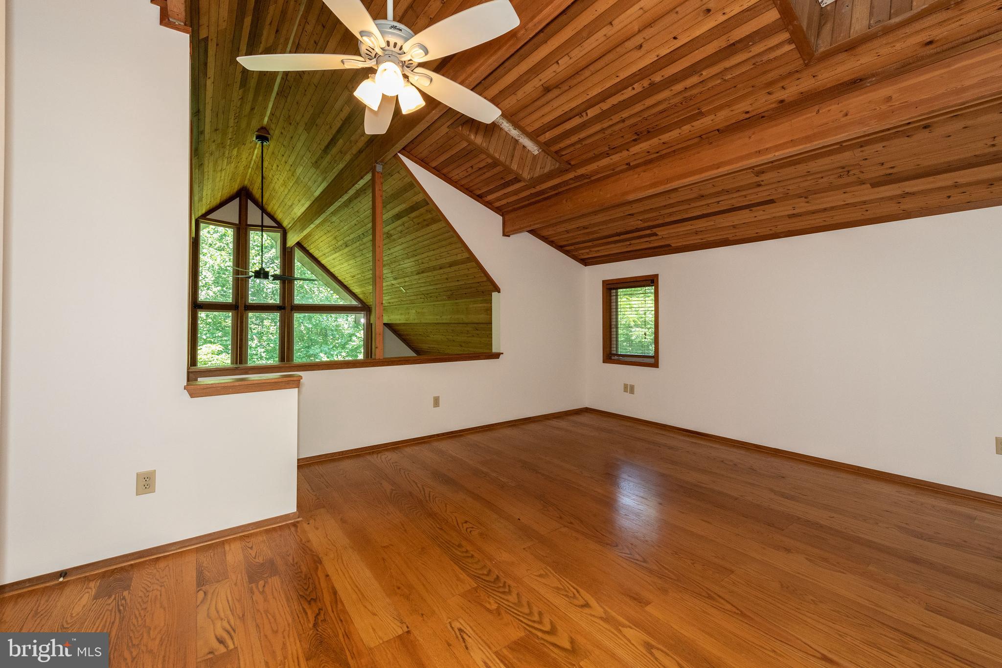 5945 Bartonsville Road Frederick, MD 21704 - Photo 11 of 24 Loft Area / 2nd Bedroom