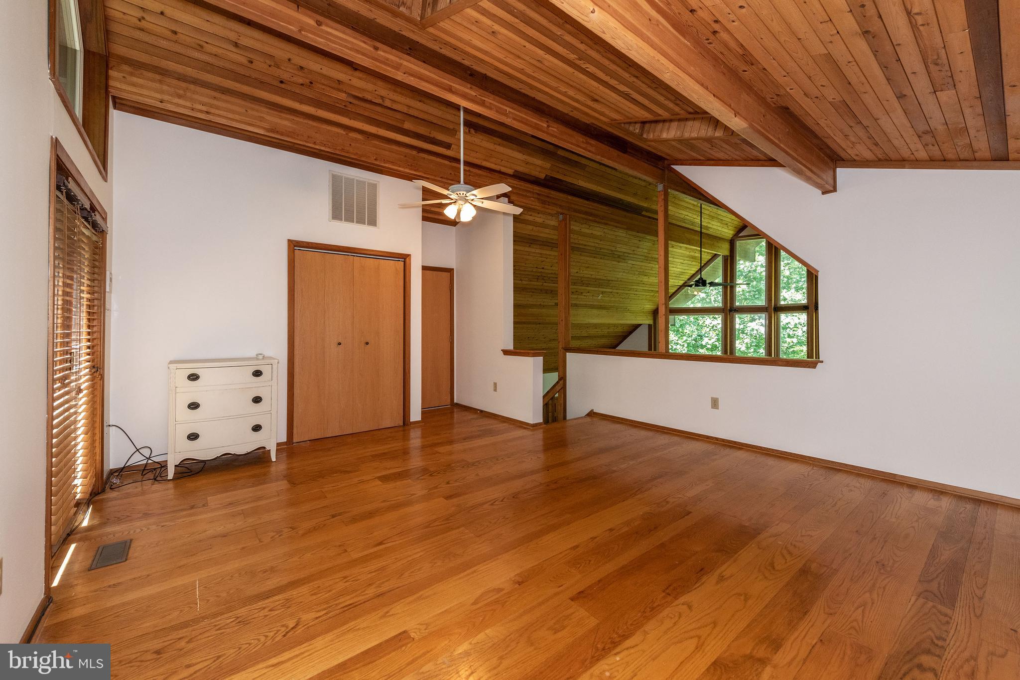 5945 Bartonsville Road Frederick, MD 21704 - Photo 12 of 24 Loft Area / 2nd Bedroom