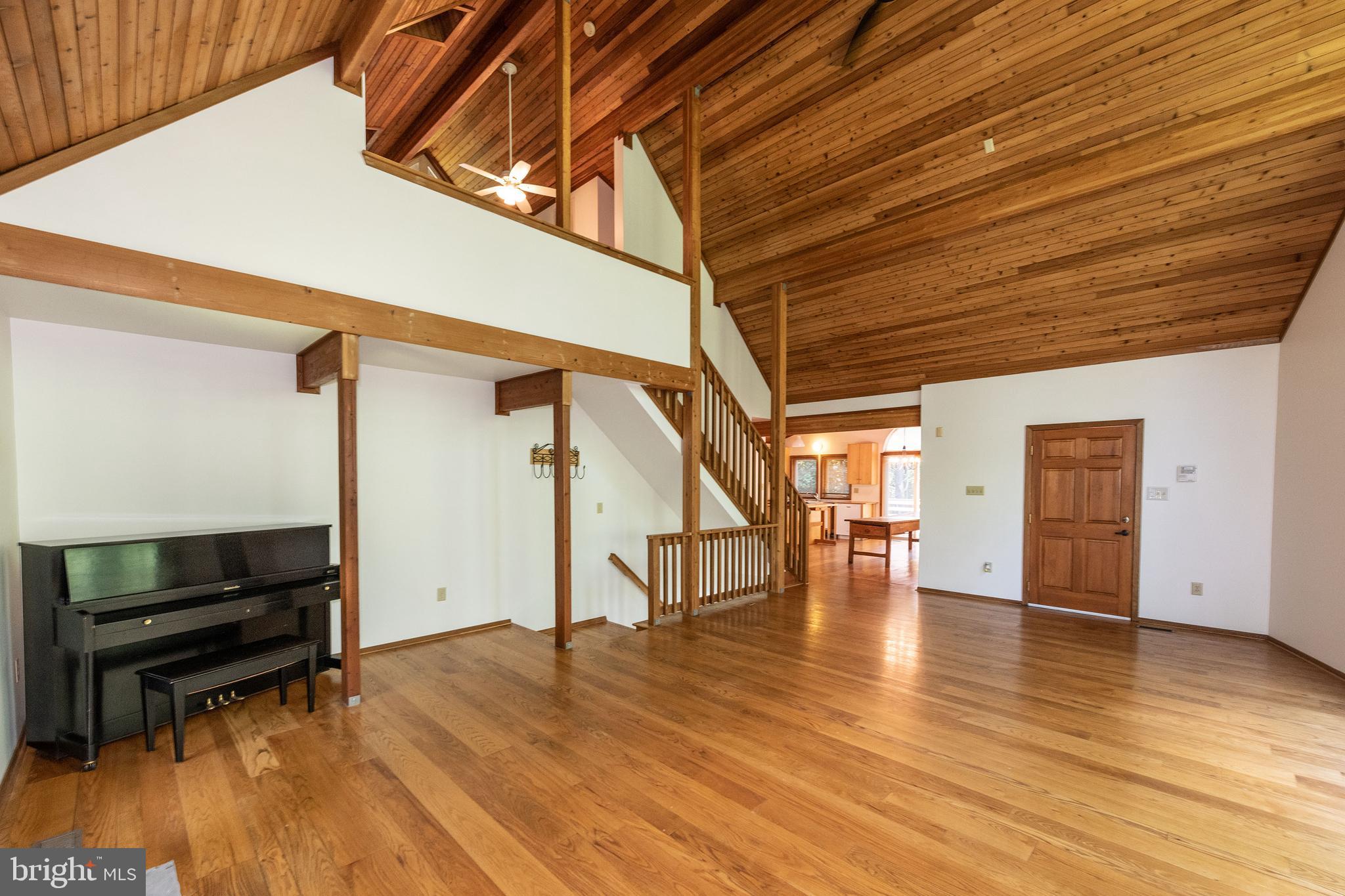 5945 Bartonsville Road Frederick, MD 21704 - Photo 8 of 24