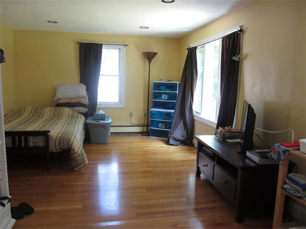 81 Wilkins Road Braintree, MA 02184 - Photo 14 of 27 Gallery Image 14