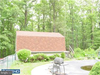 150 Grove Road Elverson, PA 19520 - Photo 10 of 10 Garage