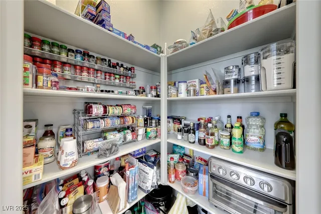 $630,000 | 763 North Arroyo Grande Boulevard, Henderson, NV 89014