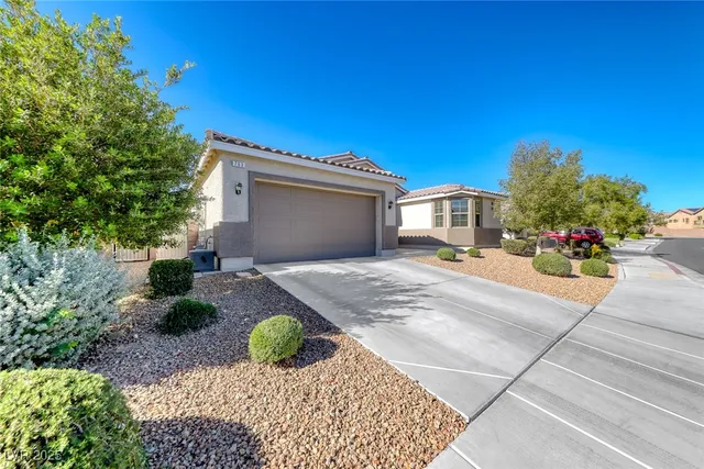 $630,000 | 763 North Arroyo Grande Boulevard, Henderson, NV 89014