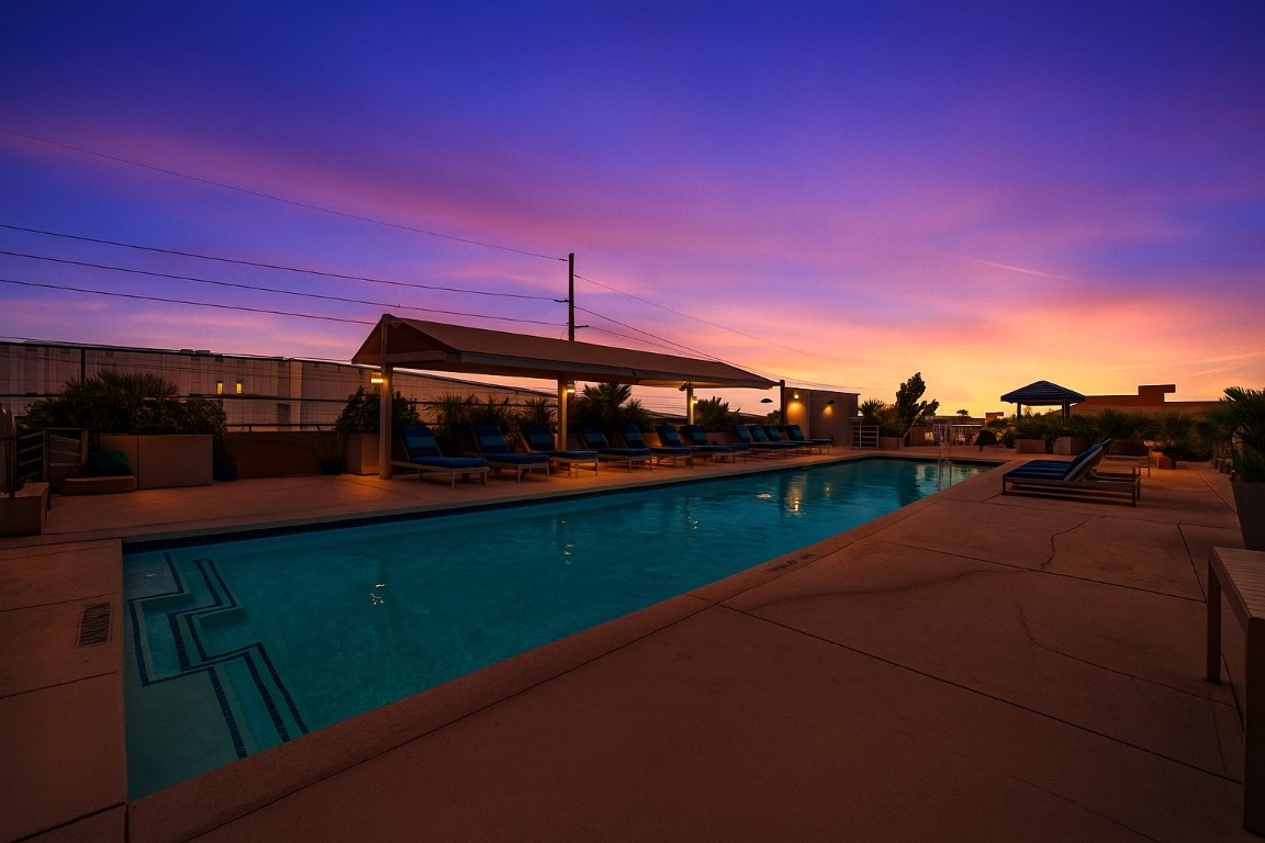 300 Bowie Street, Unit 1101 Austin, TX 78703 - Photo 40 of 40 a view of a green field