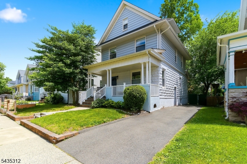 147 High Street Montclair, NJ 07042 - Photo 3 of 25