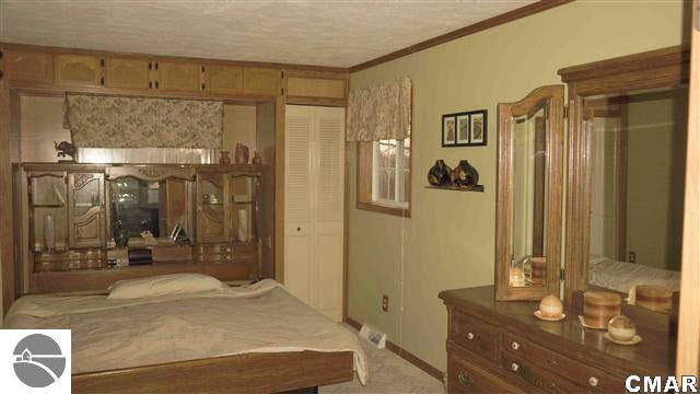 3732 West Pickard Road Mount Pleasant, MI 48858 - Photo 16 of 25 1772778-15.JPG