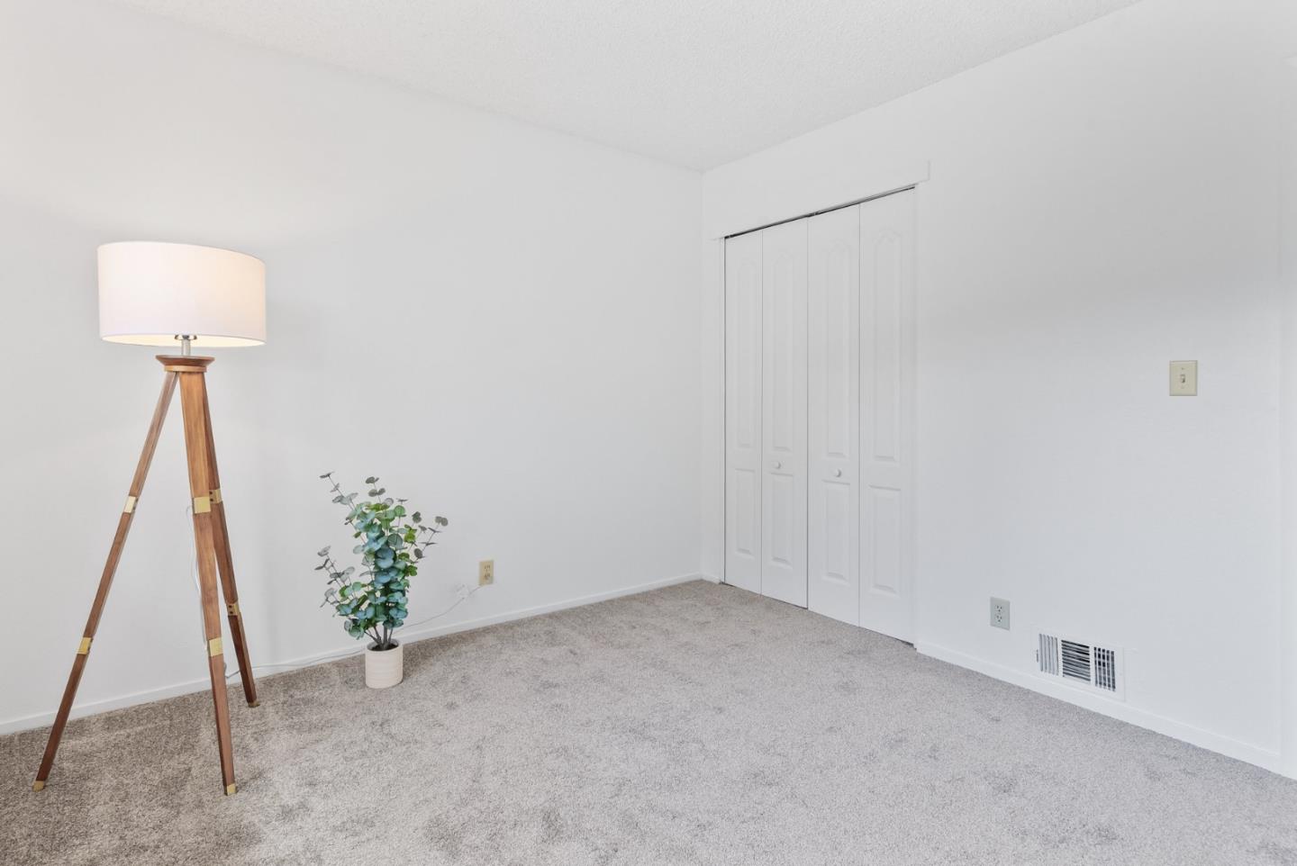 220 Watson Drive, Unit 2 Campbell, CA 95008 - Photo 18 of 34 a view of an entryway