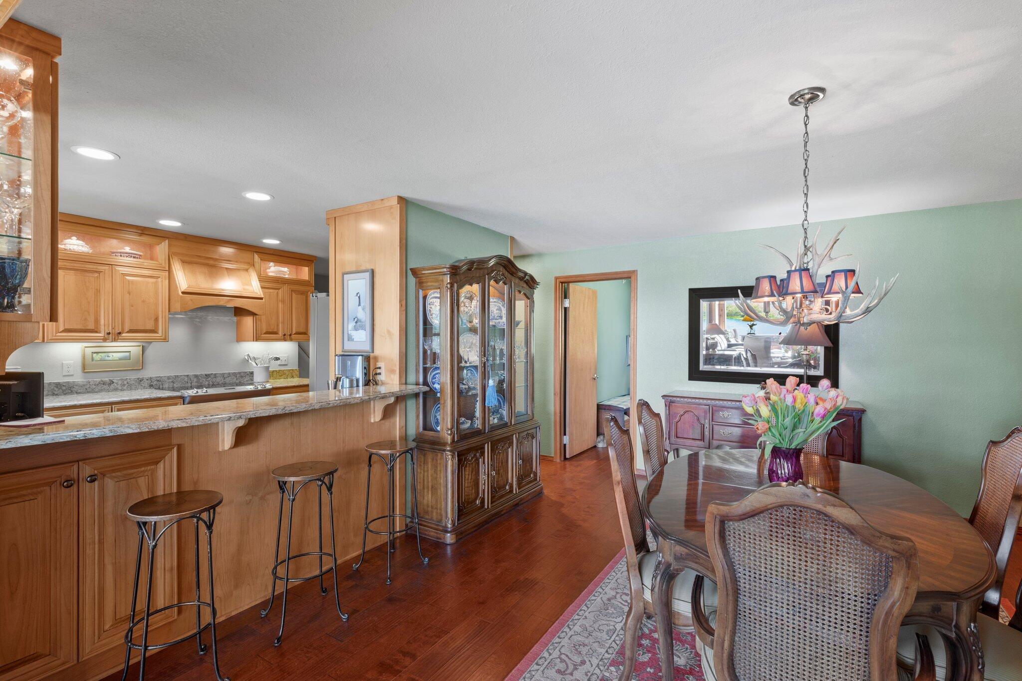 27431 Rocky Point Road Klamath Falls, OR 97601 - Photo 13 of 56 23-web-or-mls-WCIL0049