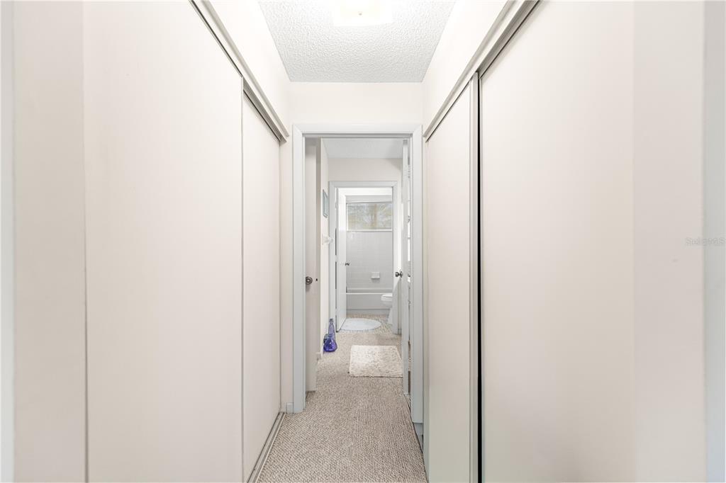 10987 Southwest 86th Terrace Ocala, FL 34481 - Photo 10 of 40 a view of bathroom